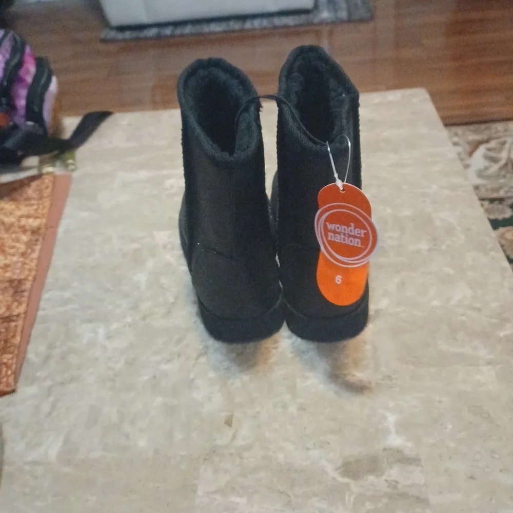 - - Girls  wonder nation boots